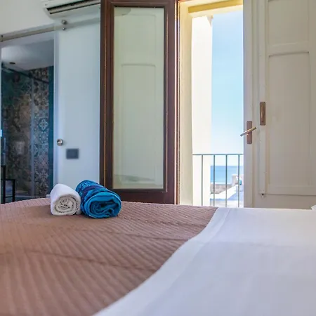 Cefalux - Torre Bastione Sul Mare *