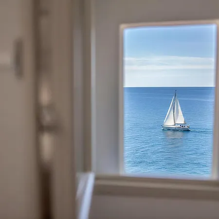 Cefalux - Torre Bastione Sul Mare تْشيفالو
