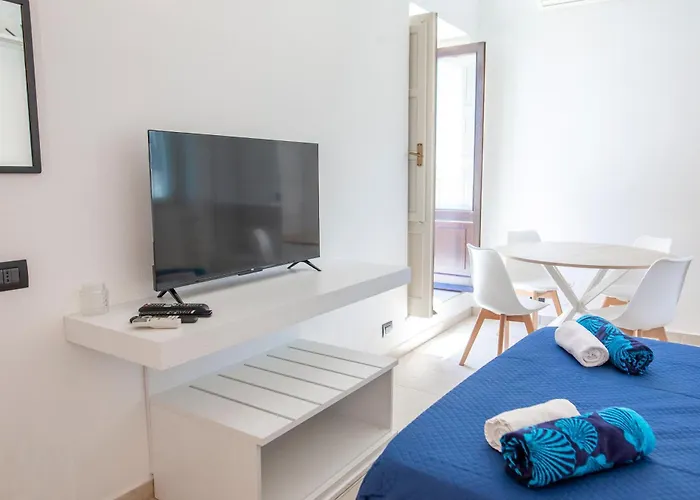 Cefalux - Torre Bastione Sul Mare *